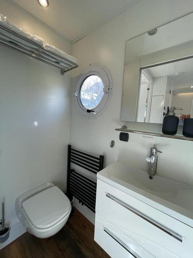 Houseboat Kamperland Hotel Exterior photo